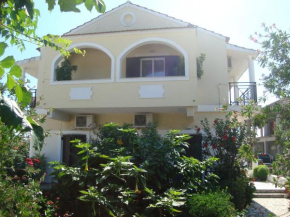 Отель Olga Apartments  Агиос Георгиос